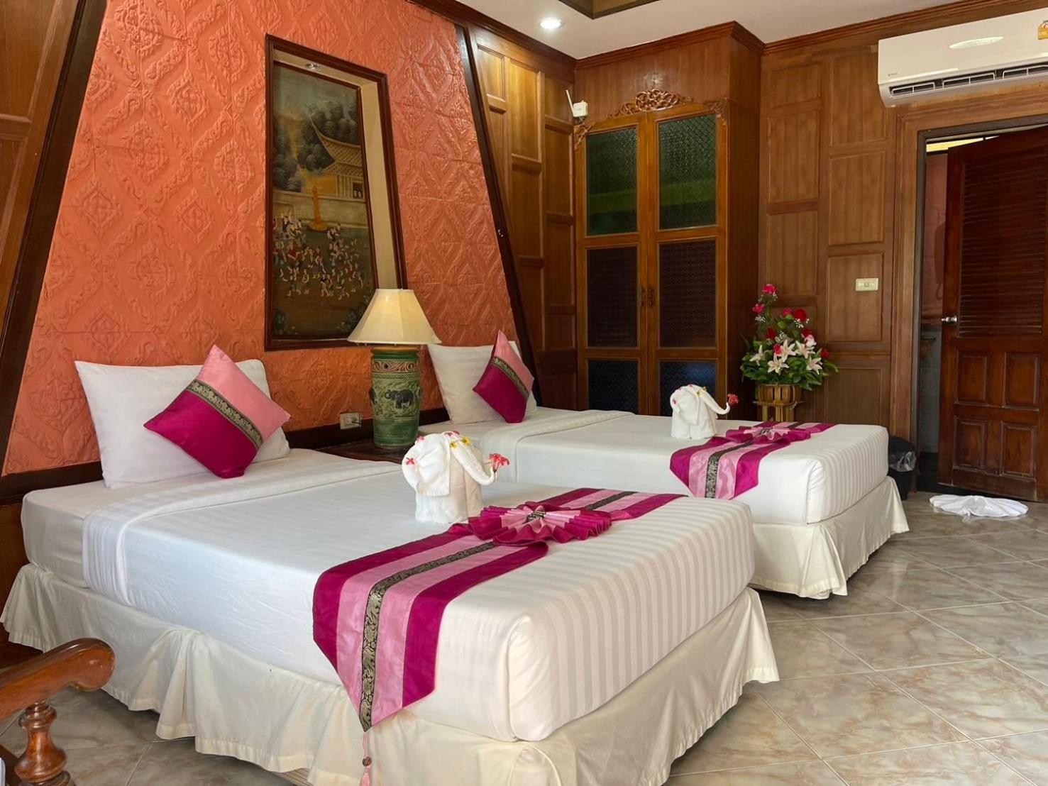 Coconut Beach Resort, Koh Chang Bilik gambar