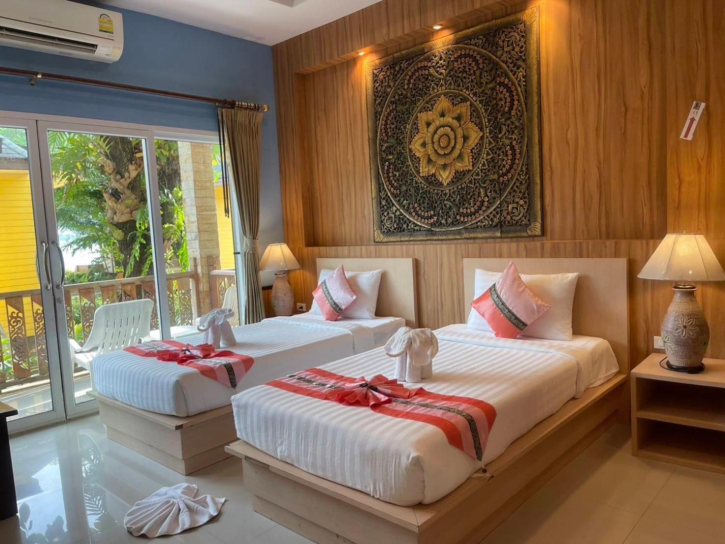 Coconut Beach Resort, Koh Chang Bilik gambar