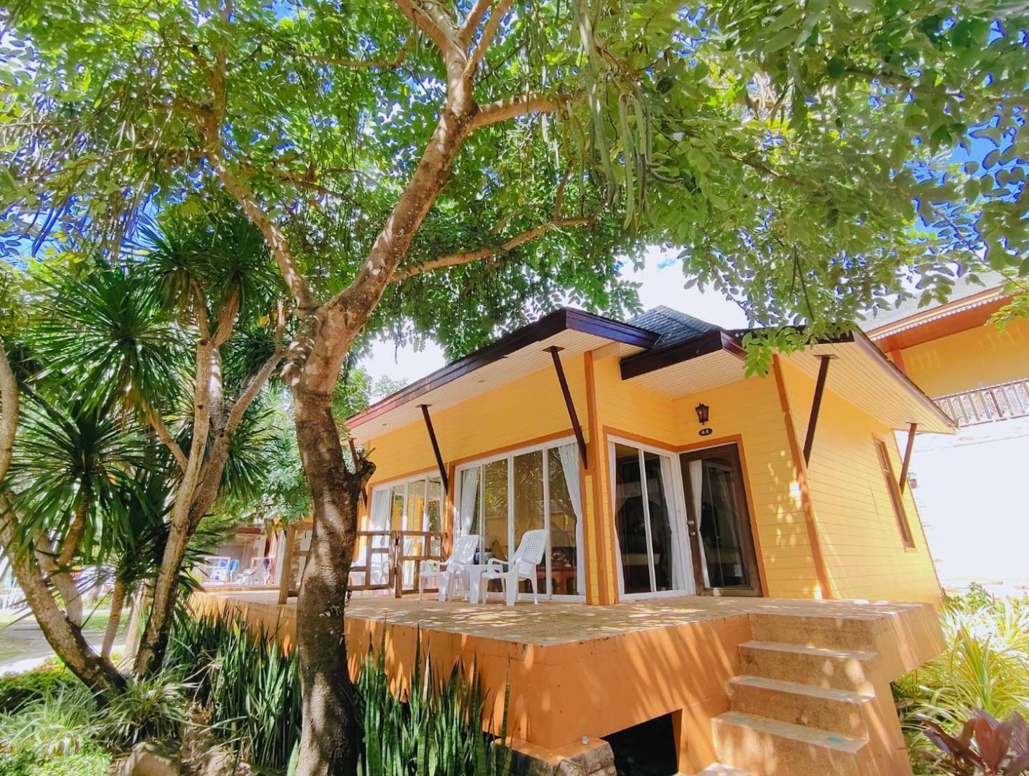 Coconut Beach Resort, Koh Chang Bilik gambar