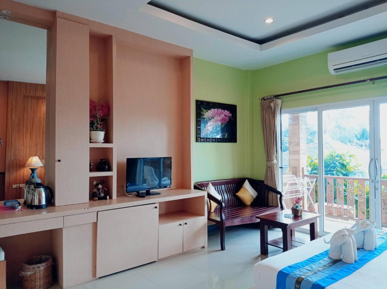 Coconut Beach Resort, Koh Chang Bilik gambar
