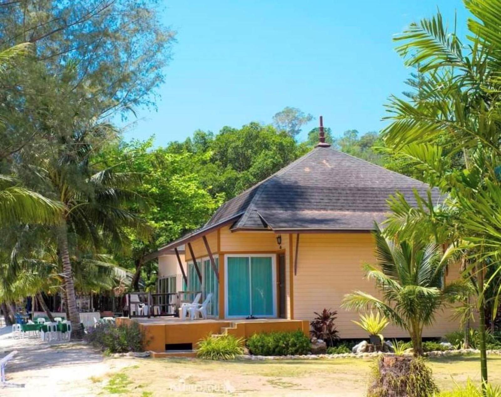 Coconut Beach Resort, Koh Chang Bilik gambar